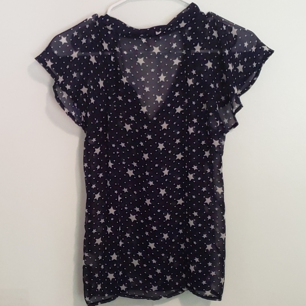 🌼3 for 22🌼Lily Star Blue White Stars Top Med